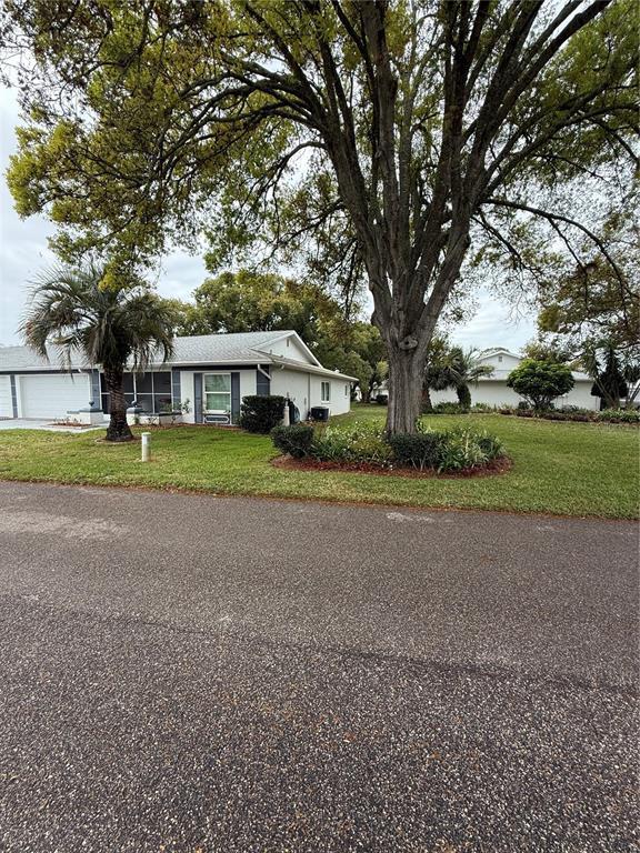 Picture of 11121 Linkside Drive Unit 11121, Port Richey FL 34668