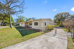 Picture of 9306 Forest Hills Drive, Tampa, FL 33612