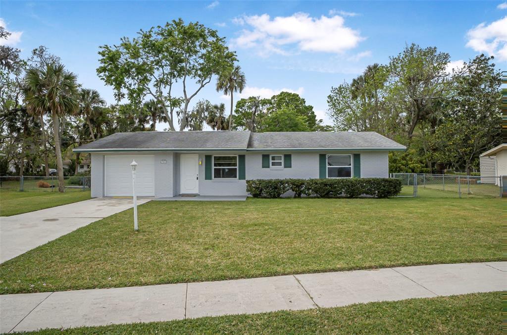 Picture of 1986 Big Oak Drive, South Daytona, FL 32119