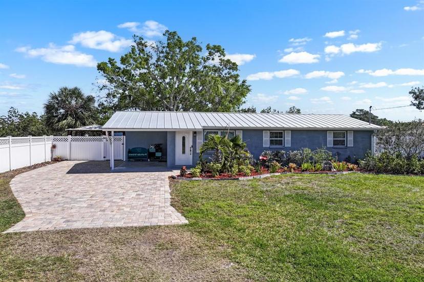 Picture of 107 6Th Street Nw, Ruskin FL 33570