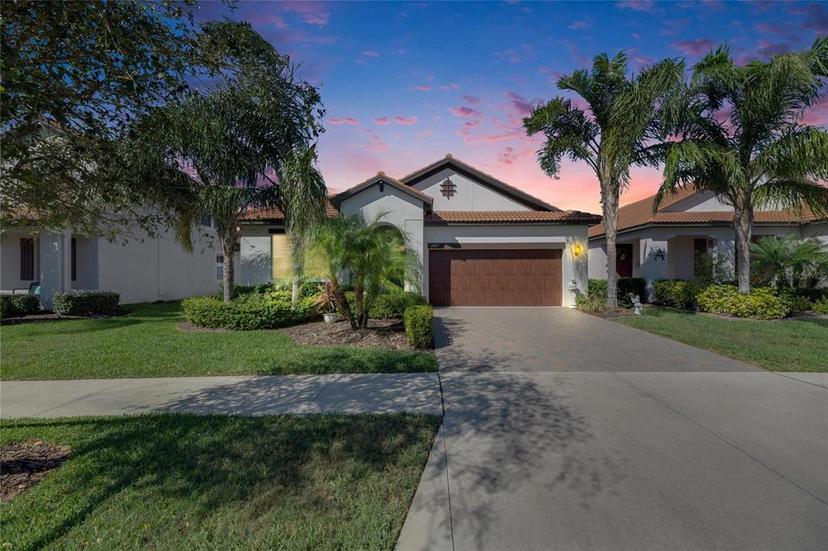 Picture of 16817 Whisper Elm Street, Wimauma FL 33598