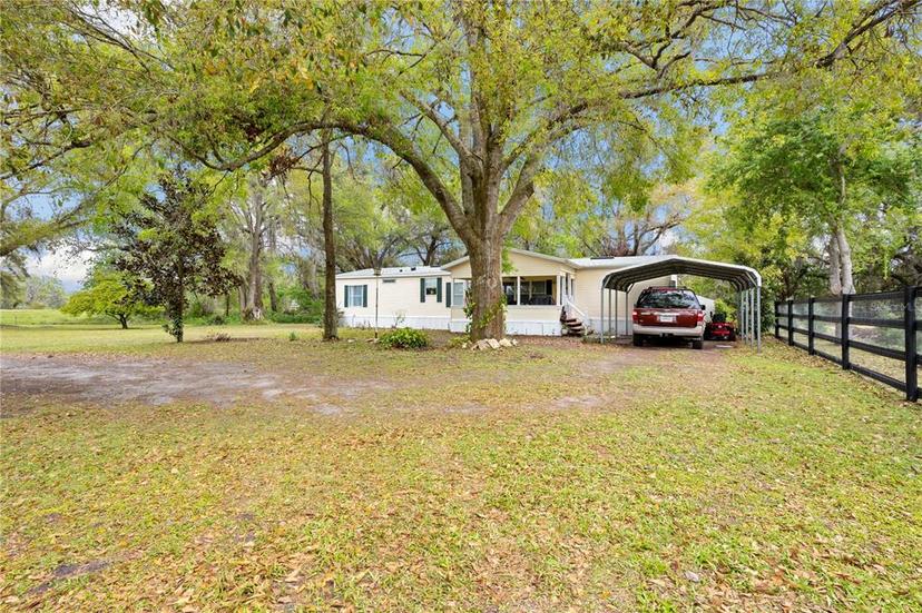 Picture of 2111 Sr 50, Webster FL 33597