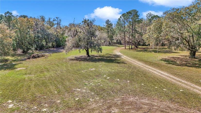 Picture of 2580 NE 140Th Street, Citra FL 32113