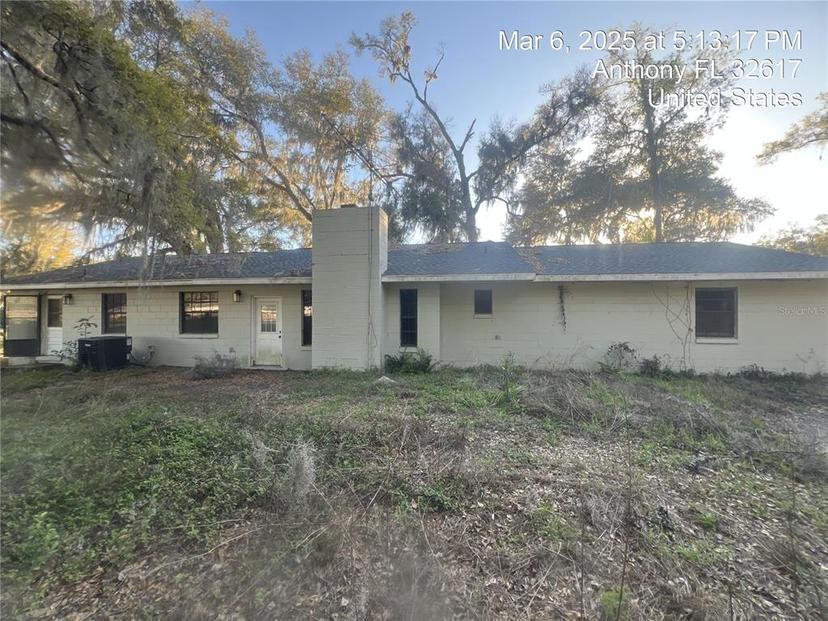 Picture of 9951 NE 30Th Court, Anthony FL 32617