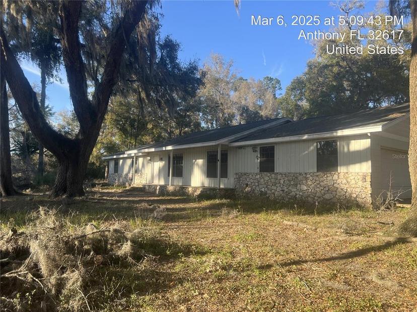 Picture of 9951 NE 30Th Court, Anthony FL 32617