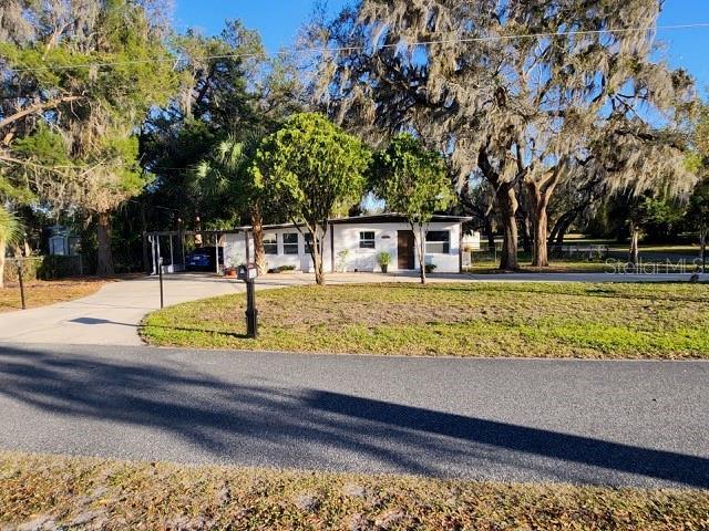 Picture of 1383 Cr 437, Lake Panasoffkee FL 33538