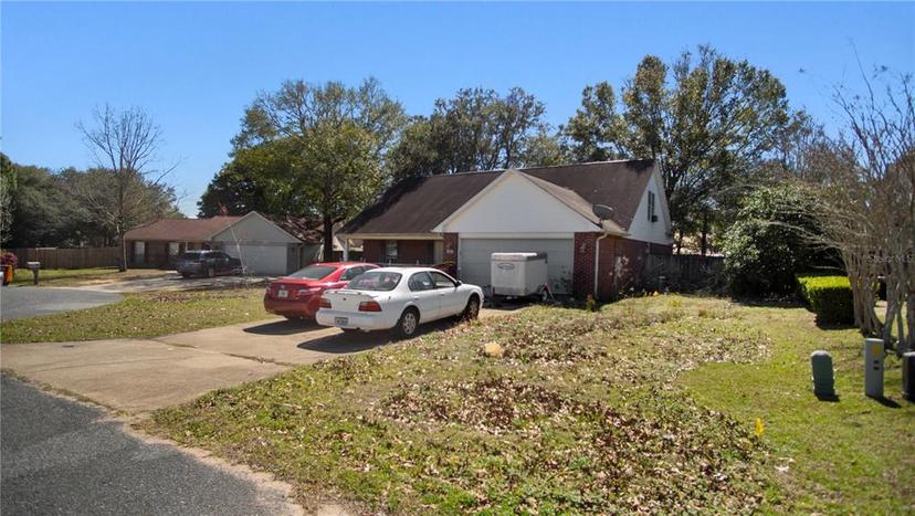 Picture of 423 Whirlaway Court, Crestview FL 32539